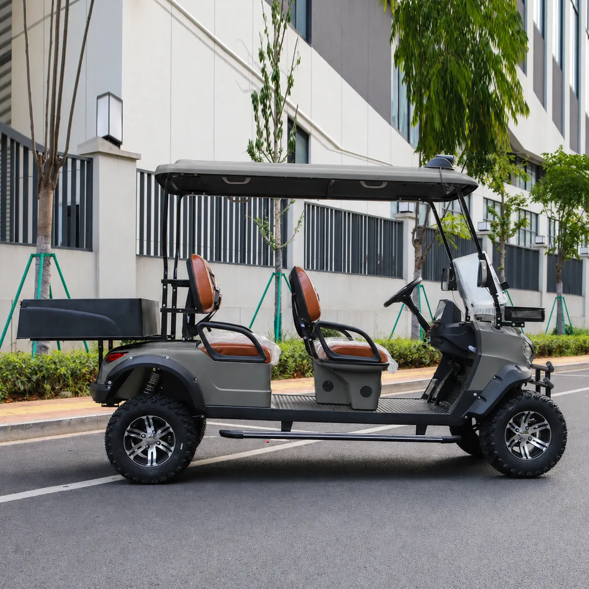 Golf cart side profile